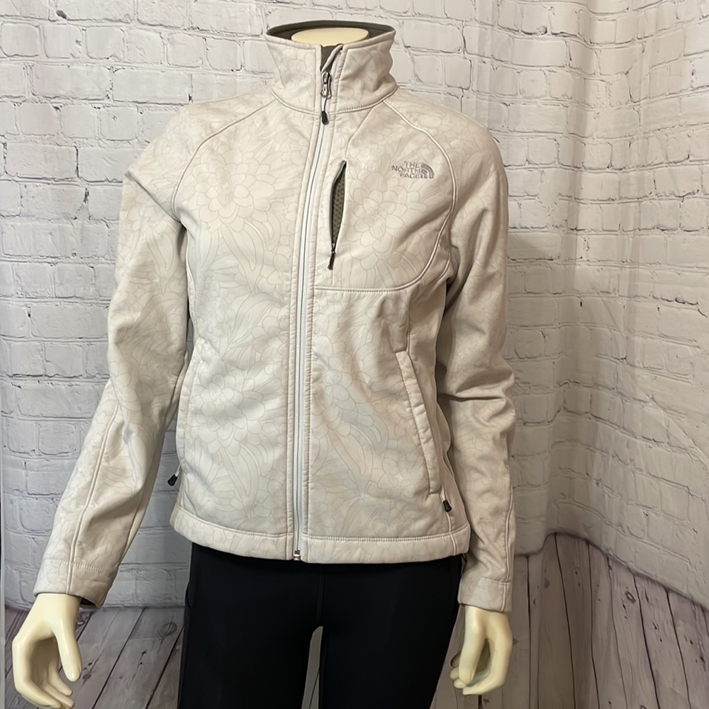The North Face Women's Cream Jacket